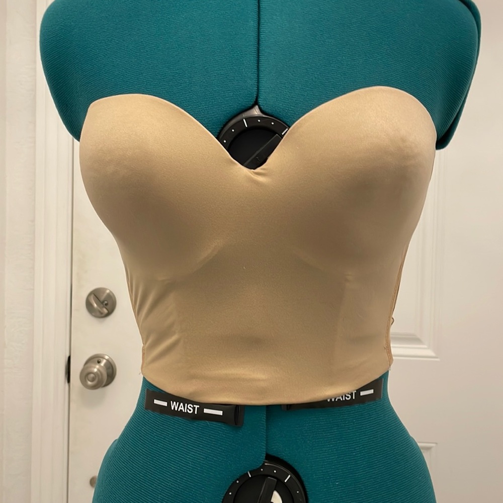 B.tempt’d Future Foundation strapless longline bra nude 32DD